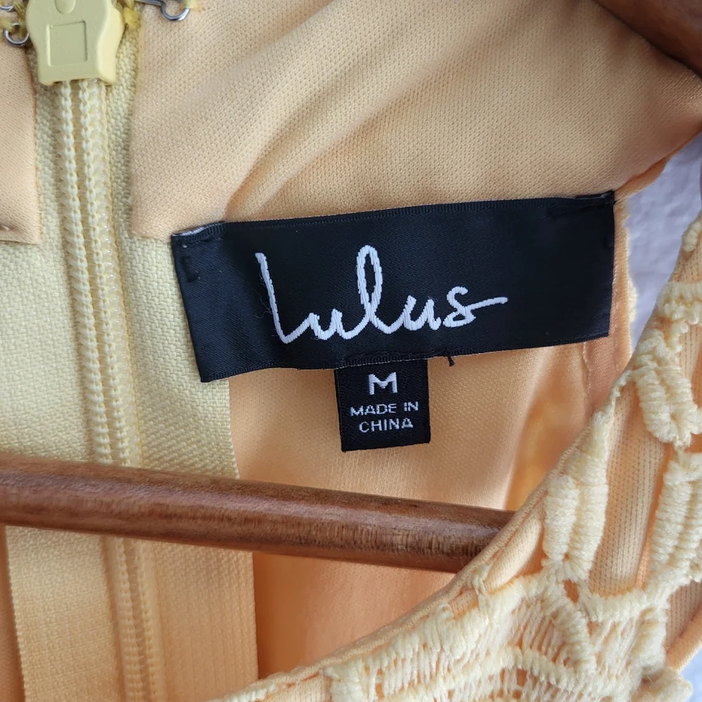 Lulu's Yellow Lace Halter Mini Dress - Picture 4 of 10